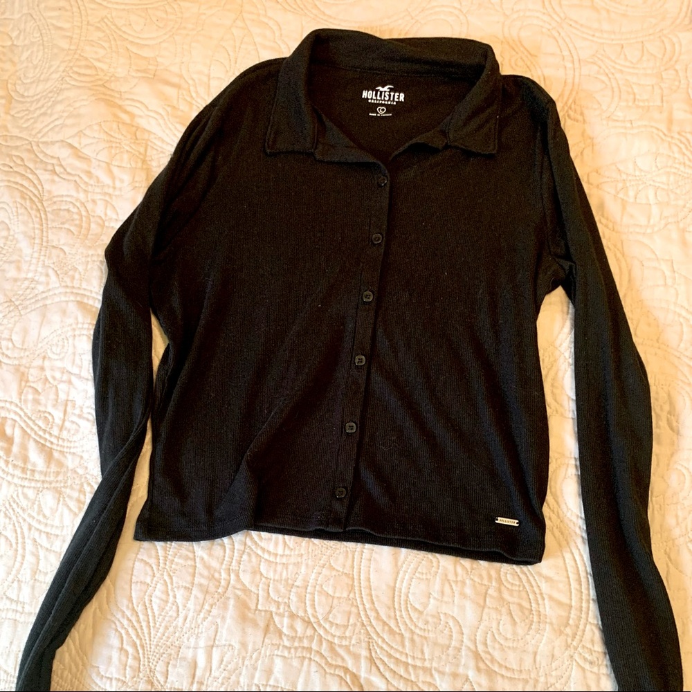 Hollister M black knit collared shirt